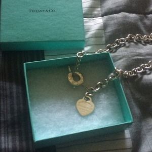 Tiffany & CO necklace. Lightly used. Offer please