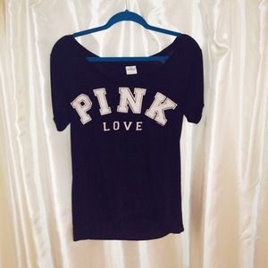 💗💗Love PINK T-shirt