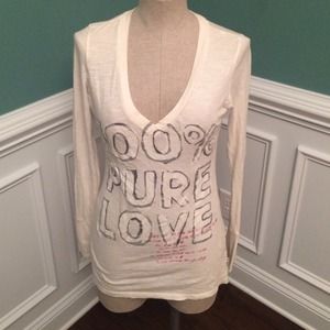 He loves me not American Eagle long sleeve