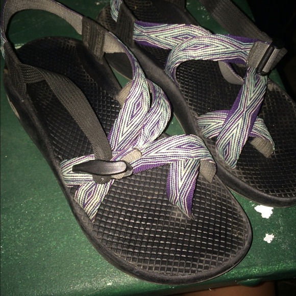 chacos!