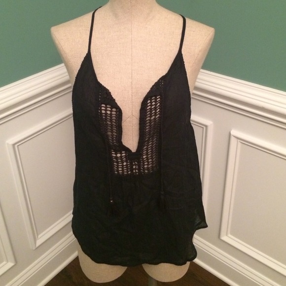 Hollister navy blue top