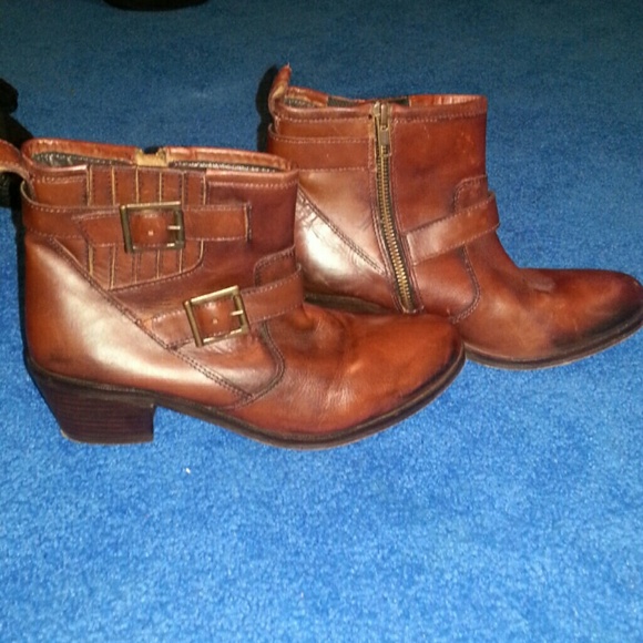 MIA Boots - Brown buckle boots