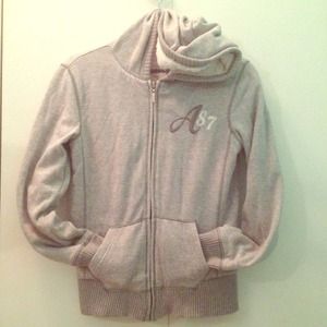Extra warm gray hoodie