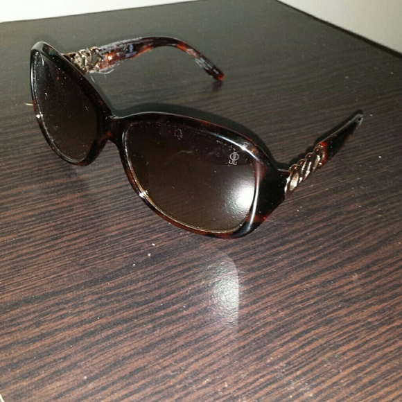 Jennifer Lopez Sunglass