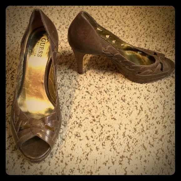 GUESS BY MARCIANO Leather Peep/Platform Stiletto