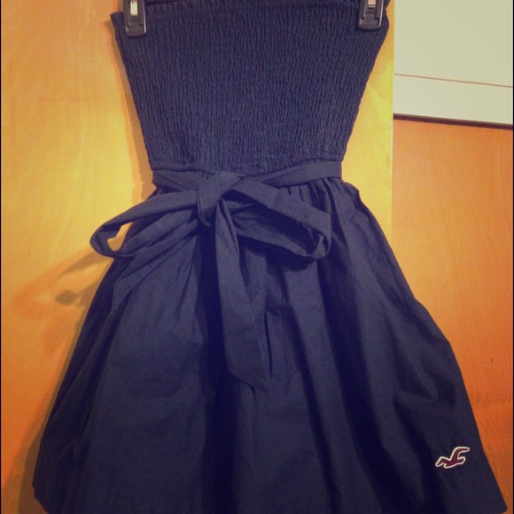 Hollister - Mini Strapless Dress