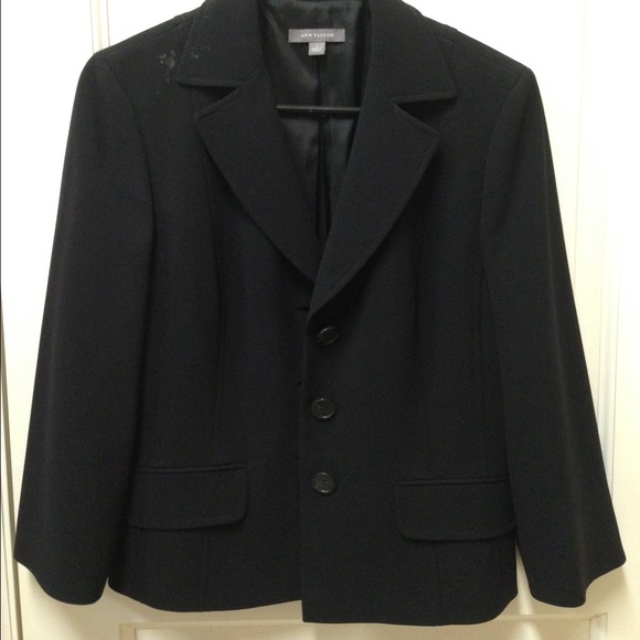 Anne Taylor black blazer