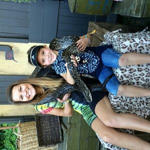 Get to know the posher