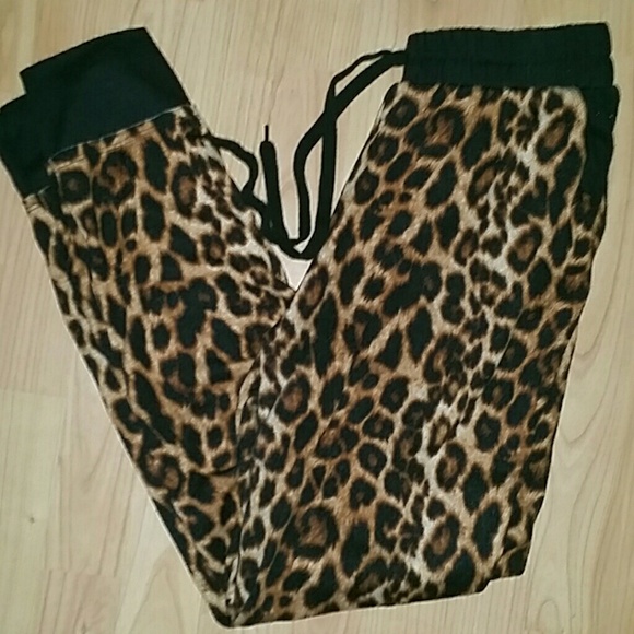 Cute Cheetah pants