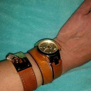 Bundle @dstevens3. Watch and bracelet trade