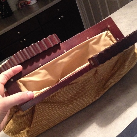 💕REDUCED💕 VINTAGE OLD NAVY CLUTCH - Picture 4 of 4