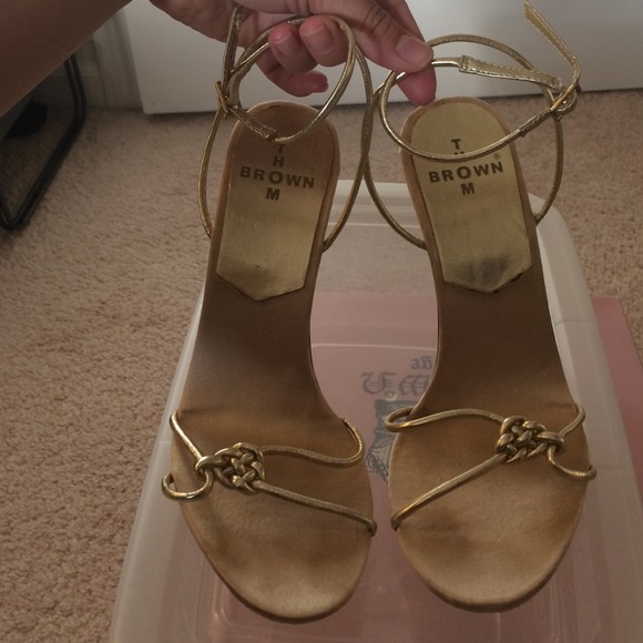 Gold straps heels