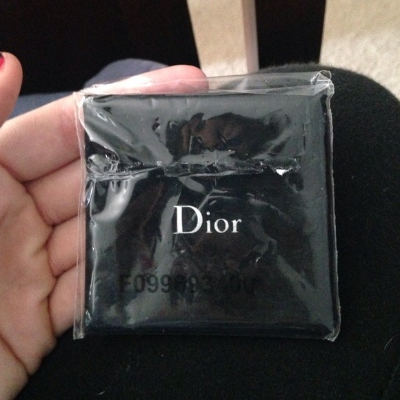 CHRISTIAN DIOR POCKET MIRROR AUTHENTIC❤️