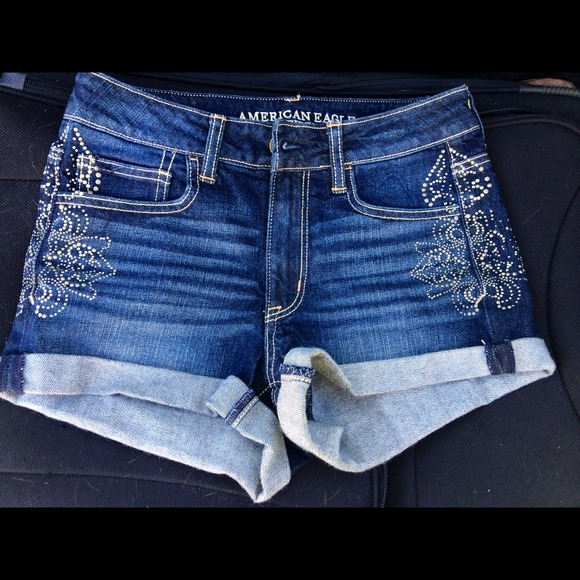 American Eagle High Waisted Beaded Shorts