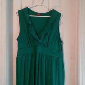 Emereld green floor length maxi dress