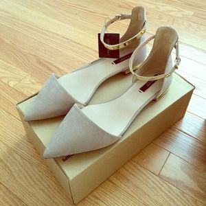Zara Pointy shoes with ankle strap