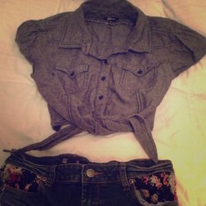 🚫Sold🚫Crop Cowgirl Top🐮❤️