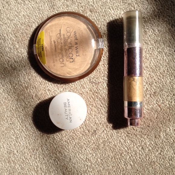 Make up bundle - Picture 2 of 3