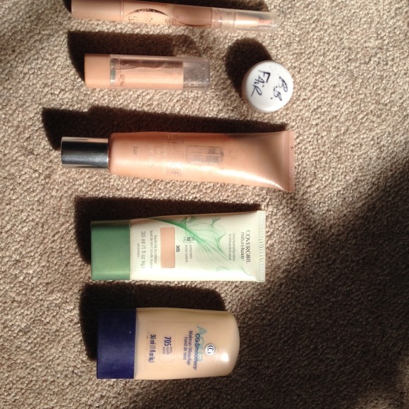 Make up bundle - Picture 3 of 3