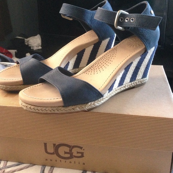 UGG wedges
