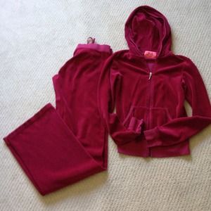 Juicy velour suit
