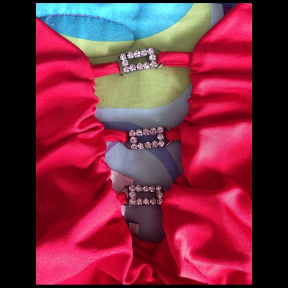 BRAND NEW! Red Silk Halter Top - Picture 2 of 3