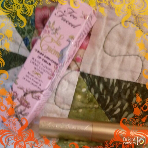 Too Faced cinnamon kiss lipstick