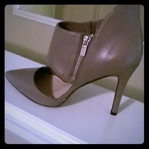 Jessica Simpson Heels