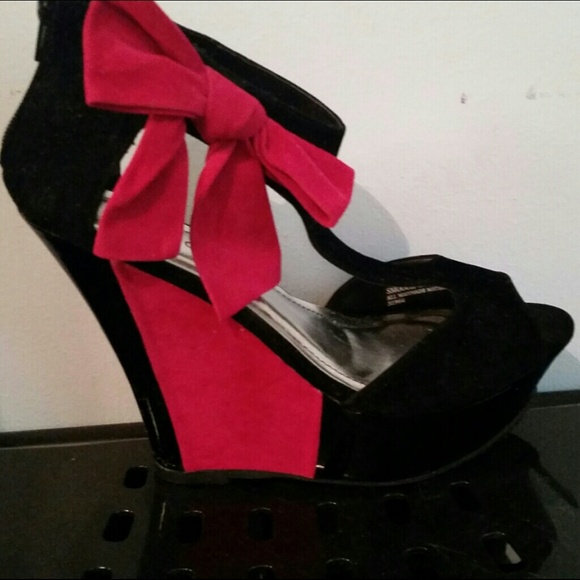 Pink And Black Wedges