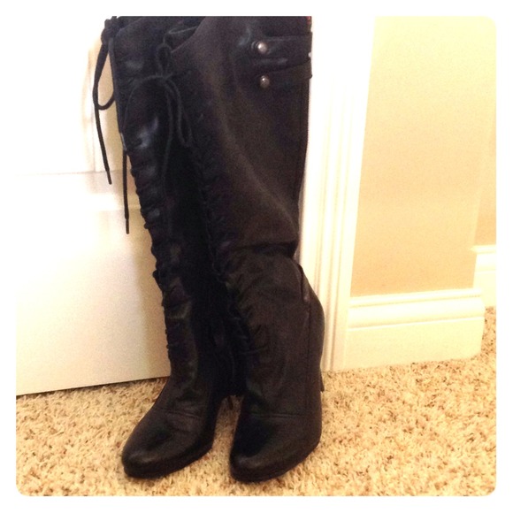 Gently used black Sam Edelman boots