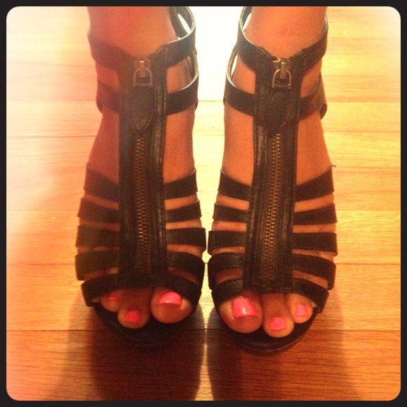 Zip up Xhilaration Wedges