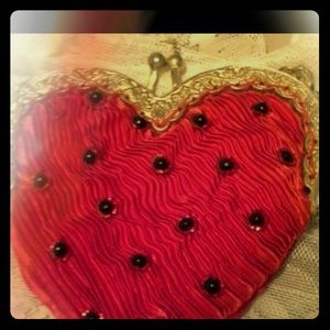 Heart shaped retro mini purse