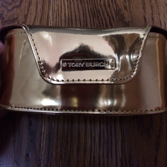 Tory burch gold sunglasses case