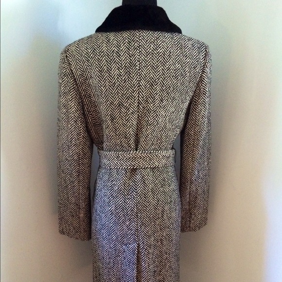 Ann Taylor Loft coat - Picture 2 of 4