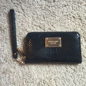 Michael Kors wallet