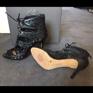 Vince Camuto Jillie Sandals