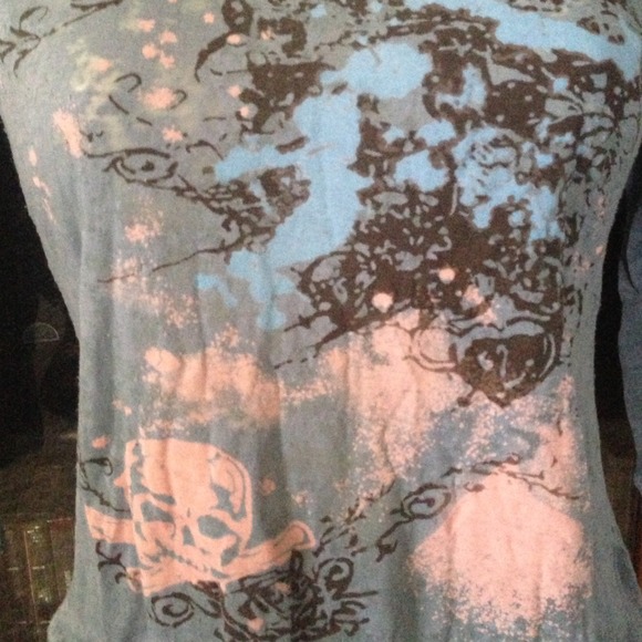 โSOLDโ Sheer Skull Graphic Top - Picture 2 of 2