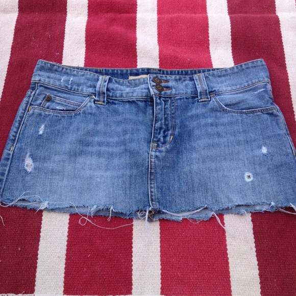 Hollister denim skirt - Picture 1 of 3