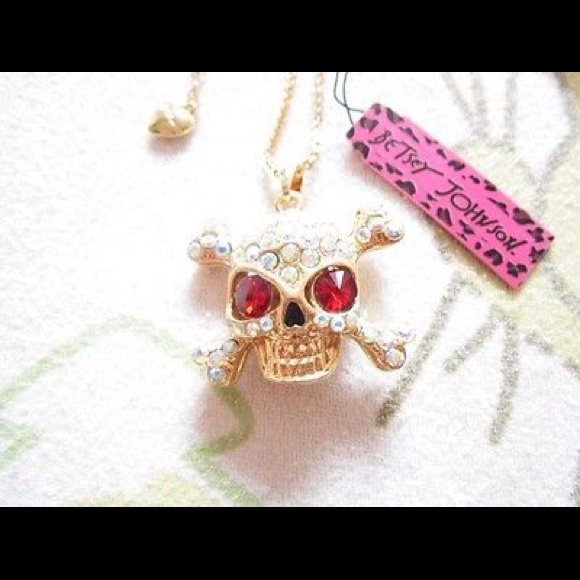 Sold!Gold skull encrusted in cubic zirconia . SOLD - Picture 2 of 2