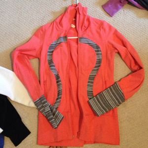 Lululemon stride jacket
