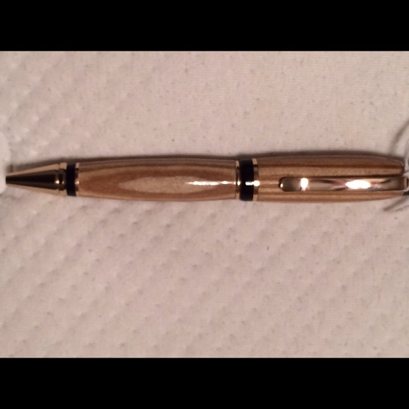 Hand Crafted Wood Pen