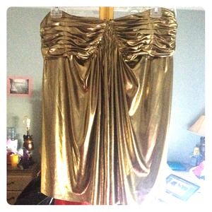 GOLD AND BLACK STRAPLESS TOP