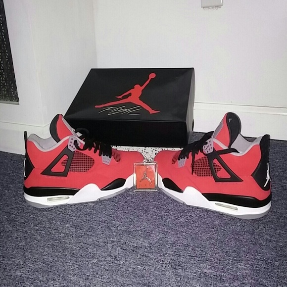 Jordan Toro 4s