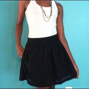 Old Navy Black Skirt with Pockets