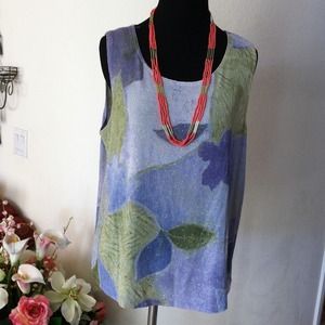 Sleeveless blouse Bundle w/ fashion necklace NWOT