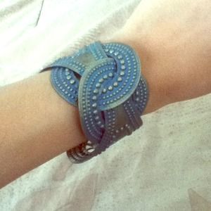 Adjustable cuff bracelet