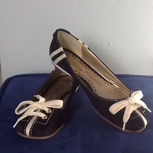 ~Juicy Couture Flats~