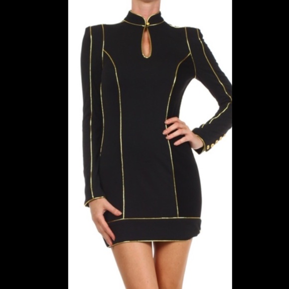 🎉🎉  Black n gold dress Seen on Kim k