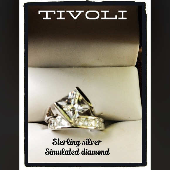 Stunning Tivoli 925 Wedding Set