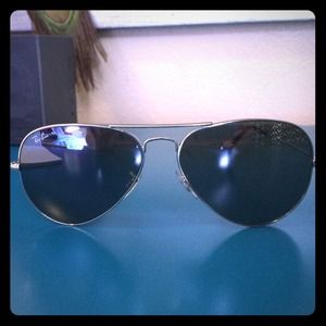 Ray Ban Aviators large metal sunglasses